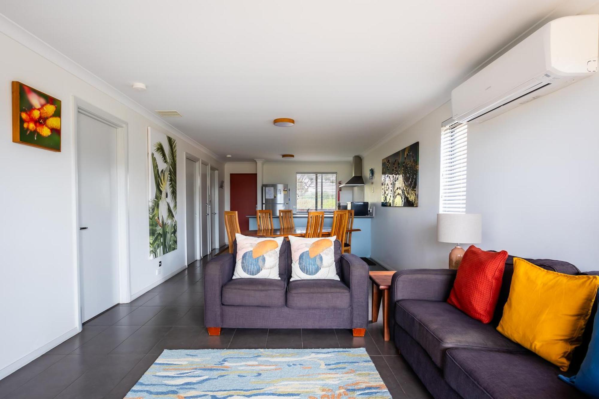 Cosy Corner By The Bnb Collection Albany Exterior photo